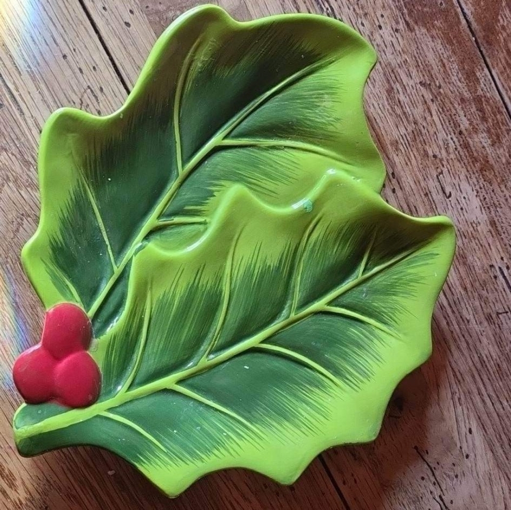 5/5.00  Ceramic Dish